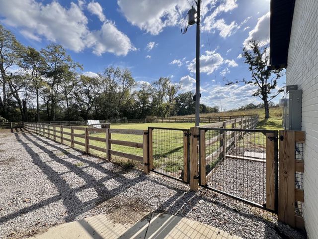 2250 Elkton Pike, Pulaski, TN 38478