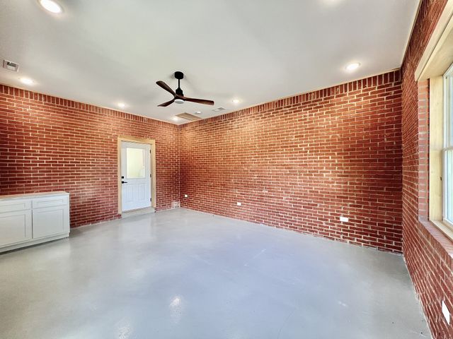 2250 Elkton Pike, Pulaski, TN 38478