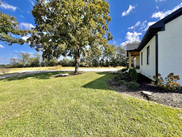 2250 Elkton Pike, Pulaski, TN 38478