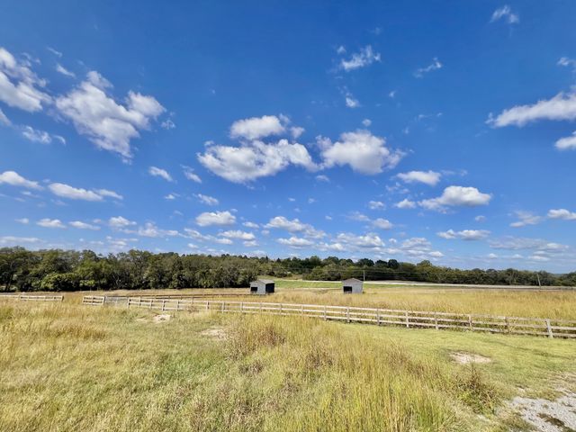 2250 Elkton Pike, Pulaski, TN 38478