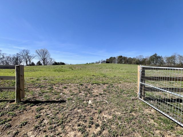 2250 Elkton Pike, Pulaski, TN 38478