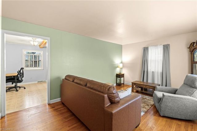 2320 Glenhaven Drive, Greensboro, NC 27406