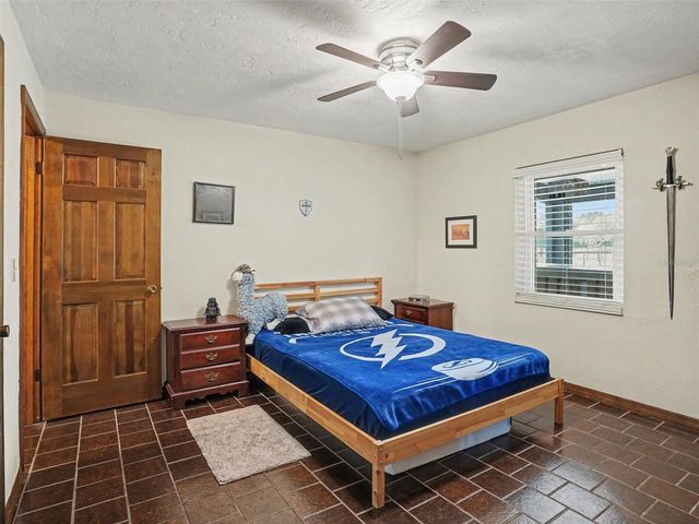 1390 E OHIO AVENUE, Lake Helen, FL 32744