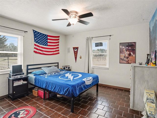 1390 E OHIO AVENUE, Lake Helen, FL 32744