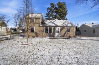 304 W Garfield Avenue, Swanton, OH 43558