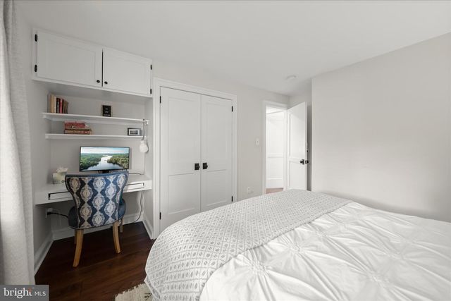 6366 11TH RD N, Arlington, VA 22205