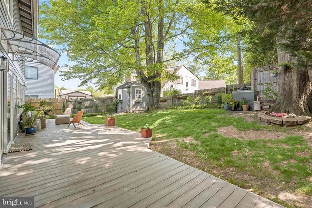 6366 11TH RD N, Arlington, VA 22205