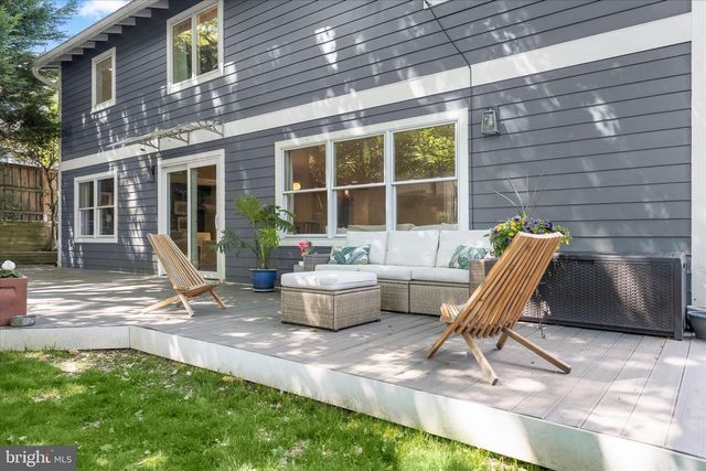 6366 11TH RD N, Arlington, VA 22205