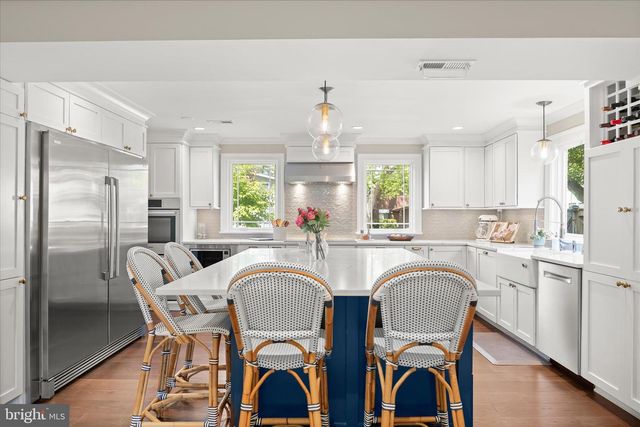 6366 11TH RD N, Arlington, VA 22205