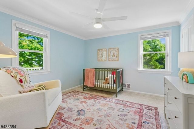 32 Undercliff Ter, West Orange Twp., NJ 07052