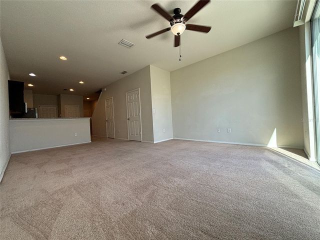 4912 WHITE SANDERLING COURT, Tampa, FL 33619