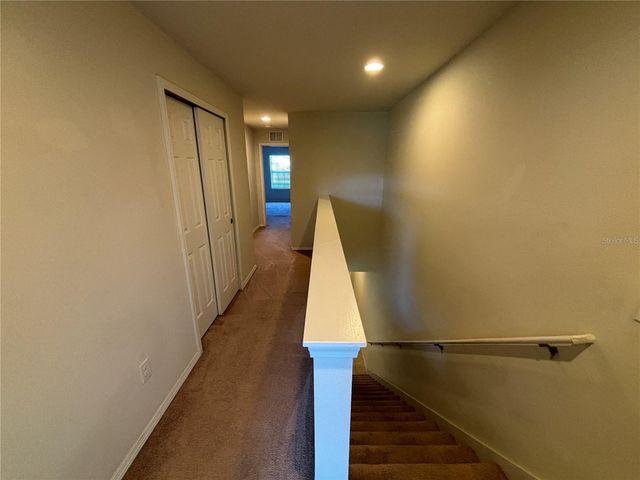 4912 WHITE SANDERLING COURT, Tampa, FL 33619