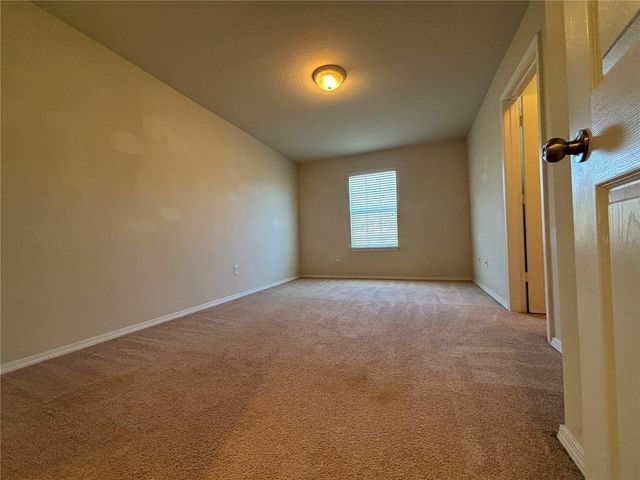 4912 WHITE SANDERLING COURT, Tampa, FL 33619