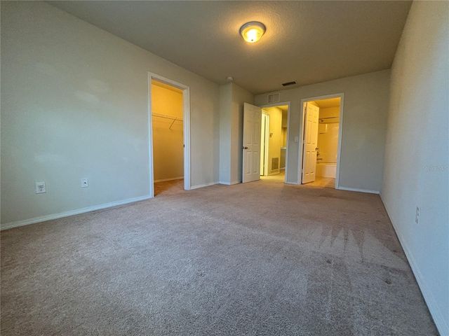 4912 WHITE SANDERLING COURT, Tampa, FL 33619