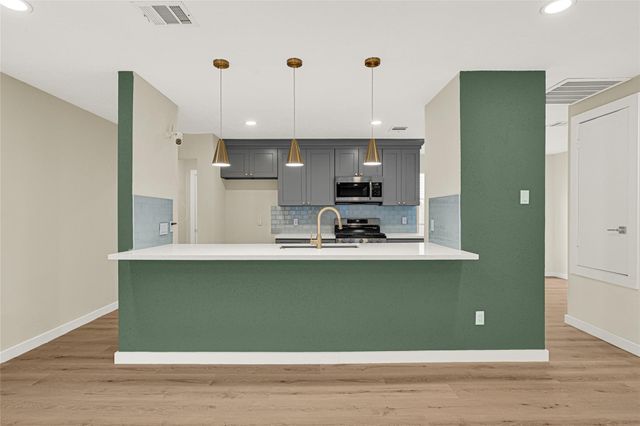 6507 Paso Del Sol Drive, Houston, TX 77083