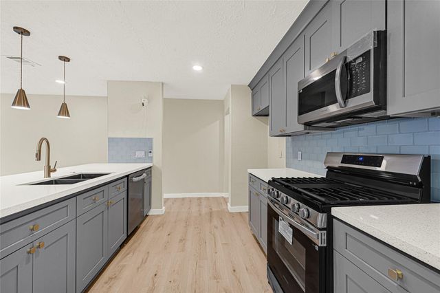 6507 Paso Del Sol Drive, Houston, TX 77083