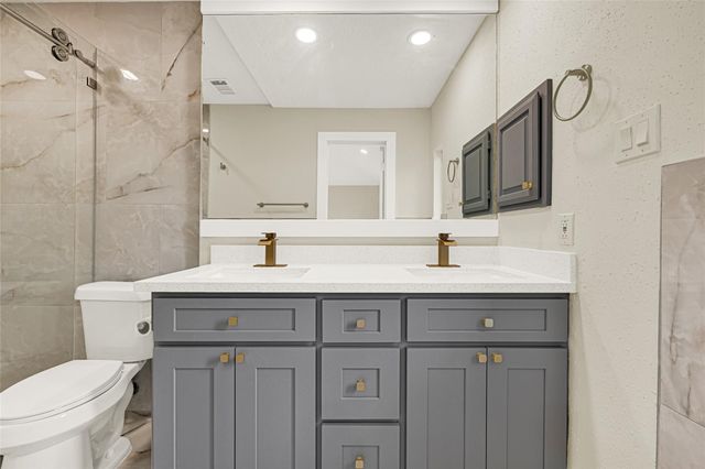 6507 Paso Del Sol Drive, Houston, TX 77083