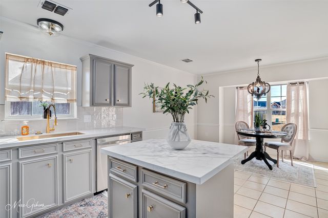 5782 Bayou Drive, Bossier City, LA 71112