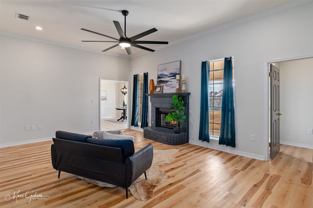 5782 Bayou Drive, Bossier City, LA 71112