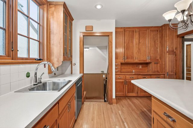 5057 Xerxes Avenue S, Minneapolis, MN 55410