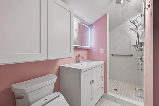 5057 Xerxes Avenue S, Minneapolis, MN 55410