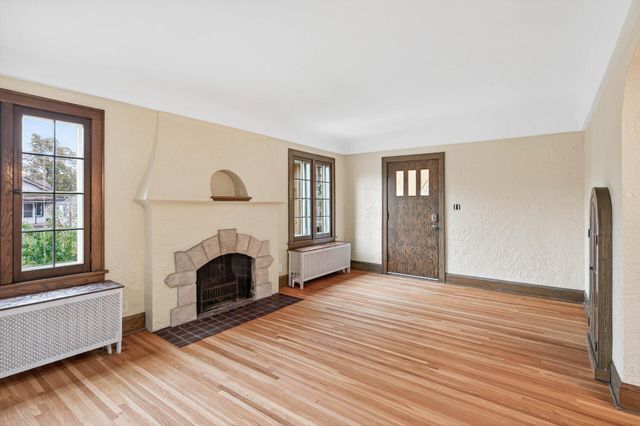 5057 Xerxes Avenue S, Minneapolis, MN 55410