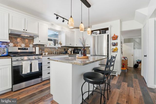 24 BRANDYWINE RD, Clementon, NJ 08021