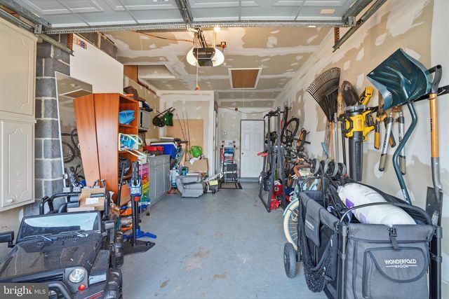 24 BRANDYWINE RD, Clementon, NJ 08021