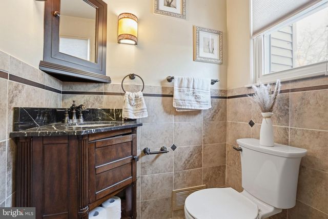 24 BRANDYWINE RD, Clementon, NJ 08021