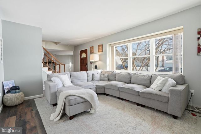 24 BRANDYWINE RD, Clementon, NJ 08021