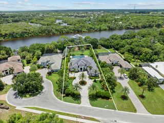 6621 SW Silver Wolf Drive, Palm City, FL 34990