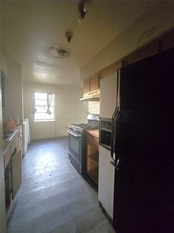 7309 Broken Tree Trail, Dallas, TX 75232