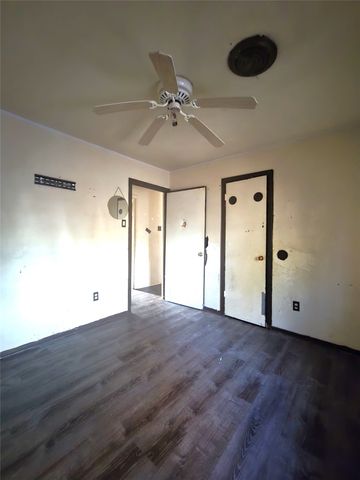7309 Broken Tree Trail, Dallas, TX 75232