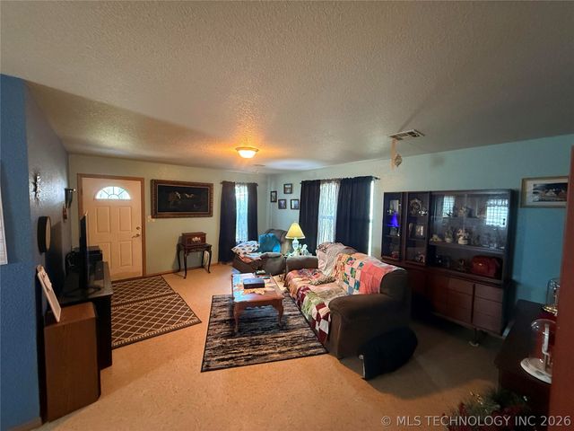 699 Cox Lane, Bennington, OK 74723