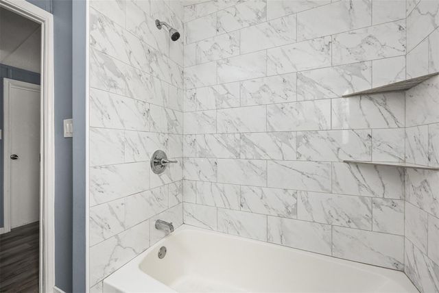 2222 N Austin Avenue 44, Pearland, TX 77581