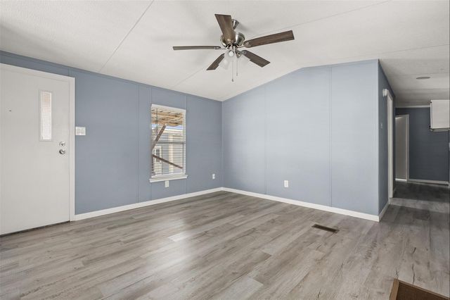 2222 N Austin Avenue 44, Pearland, TX 77581