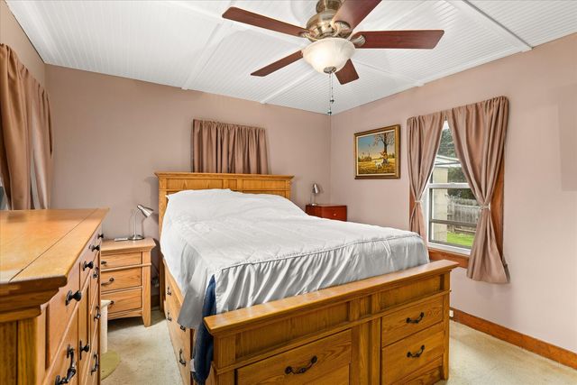 832 E Jefferson Street, Morris, IL 60450
