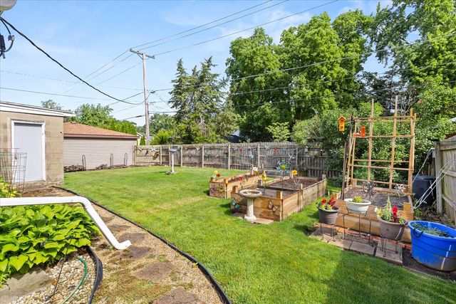 832 E Jefferson Street, Morris, IL 60450