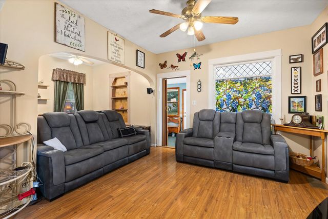 832 E Jefferson Street, Morris, IL 60450