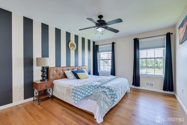 16 Universal Avenue, South Plainfield, NJ 07080