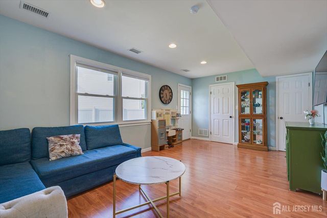 16 Universal Avenue, South Plainfield, NJ 07080