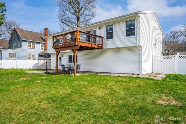 16 Universal Avenue, South Plainfield, NJ 07080