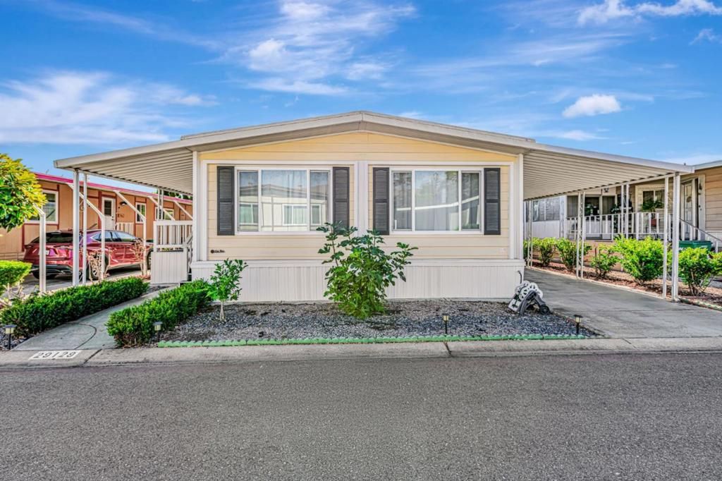 29129 Verdi Road, Hayward, CA 94544