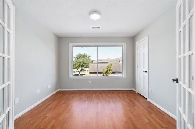 457 Corridor Way, Stafford, TX 77477