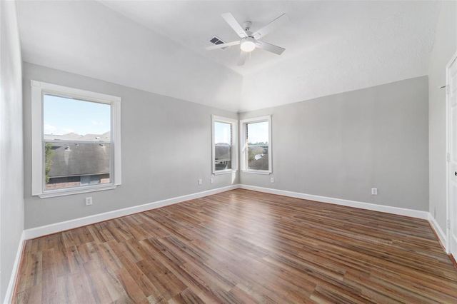 457 Corridor Way, Stafford, TX 77477