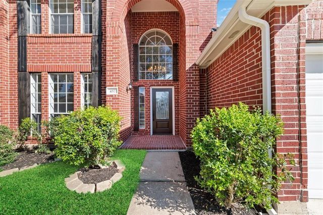 457 Corridor Way, Stafford, TX 77477