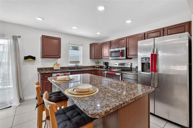 3747 WOODBURY HILL LOOP, Lakeland, FL 33810