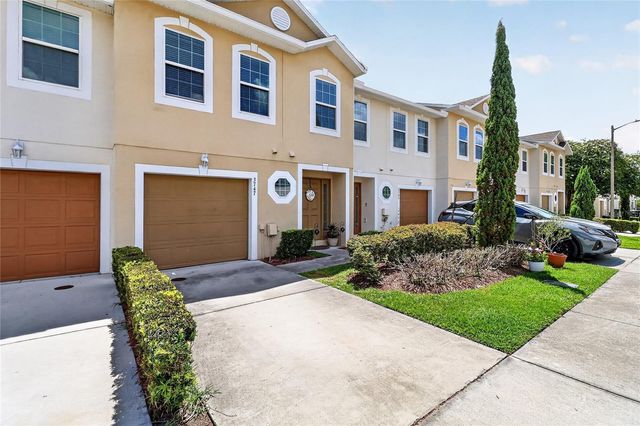 3747 WOODBURY HILL LOOP, Lakeland, FL 33810