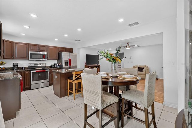 3747 WOODBURY HILL LOOP, Lakeland, FL 33810