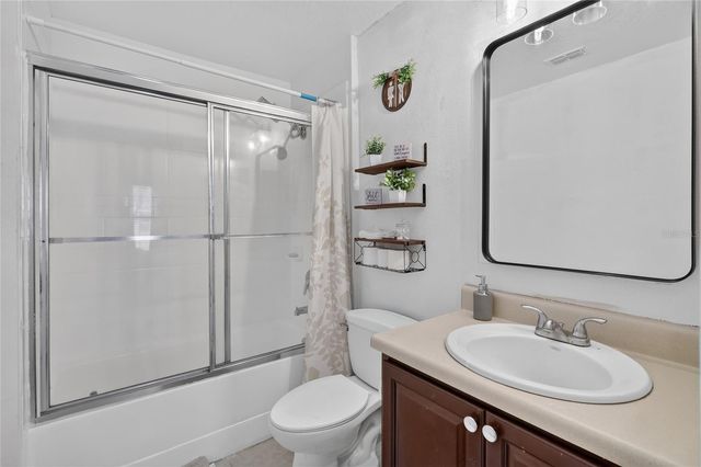 3747 WOODBURY HILL LOOP, Lakeland, FL 33810